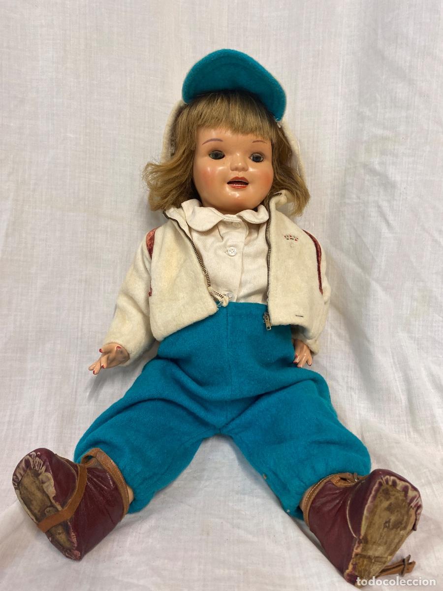 Mu&ntilde;eca Cayetana: MU&Ntilde;ECA CAYETANA CON ROPA ORIGINAL