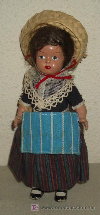 Mu&ntilde;eca espa&ntilde;ola clasica: MU&Ntilde;ECA CAMPESINA,DE CELULOIDE,A&Ntilde;OS 50 - Foto 1