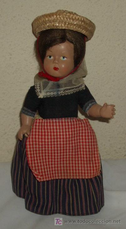 Mu&ntilde;eca espa&ntilde;ola clasica: MU&Ntilde;ECA BALEAR DE CELULOIDE,A&Ntilde;OS 50 - Foto 1