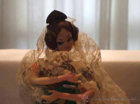 Mu&ntilde;eca espa&ntilde;ola clasica: MU&Ntilde;ECA DE TRAPO VESTIDA DE FALLERA - Foto 2