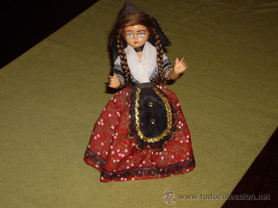 Mu&ntilde;eca espa&ntilde;ola clasica: MU&Ntilde;EQUITA DE CELULOIDE- 24 CM DE ALTO - Foto 1