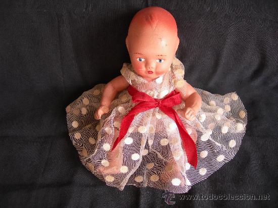 Mu&ntilde;eca espa&ntilde;ola clasica: ANTIGUO MU&Ntilde;ECO DE BARRO MIDE 20 CMS - Foto 1