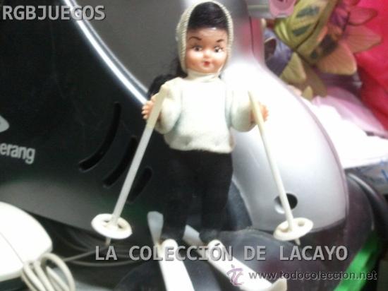 Mu&ntilde;eca espa&ntilde;ola clasica: MU&Ntilde;ECA ESQUIADORA DE CELULOIDE PERFECTA Y COMPLETA A&Ntilde;OS 50 - Foto 1