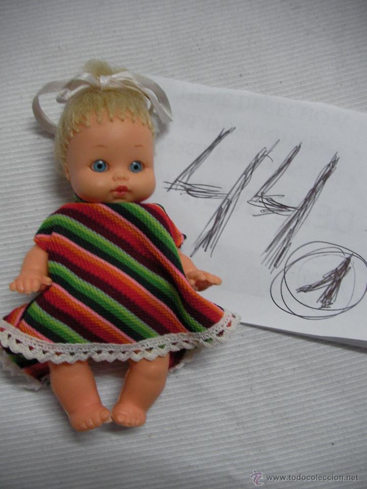 Mu&ntilde;eca espa&ntilde;ola clasica: ANTIGUA PEQUE&Ntilde;A MU&Ntilde;ECA - Foto 1