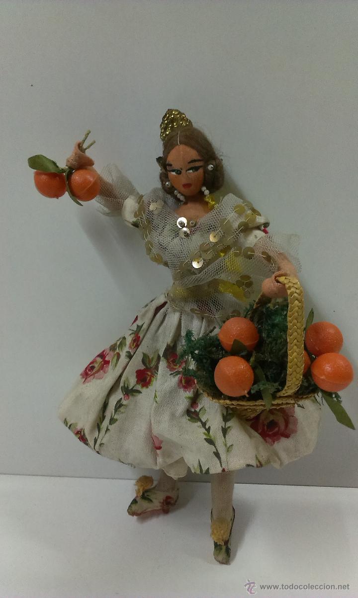 Mu&ntilde;eca espa&ntilde;ola clasica: MU&Ntilde;ECA VESTIDA DE VALENCIANA. - Foto 1