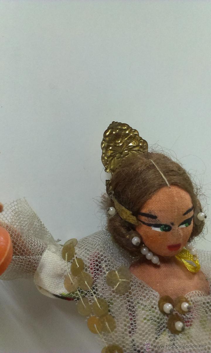Mu&ntilde;eca espa&ntilde;ola clasica: MU&Ntilde;ECA VESTIDA DE VALENCIANA. - Foto 4