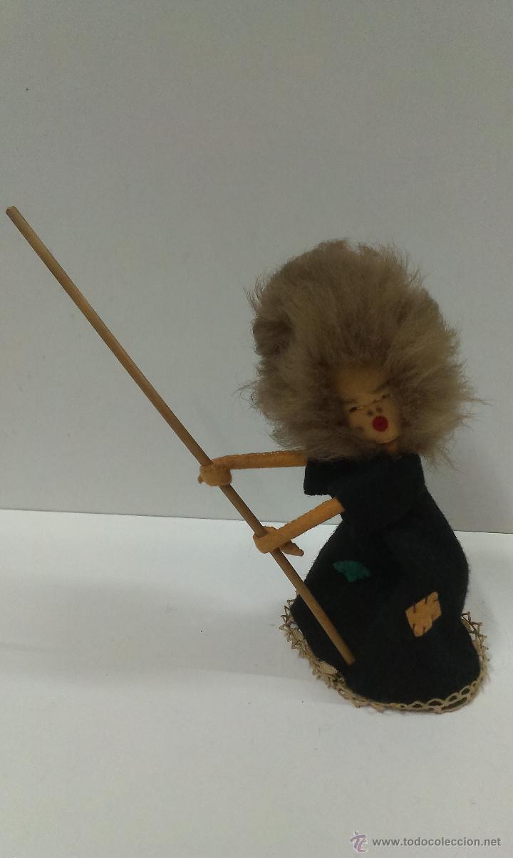 Mu&ntilde;eca espa&ntilde;ola clasica: BONITA Y CURIOSA MU&Ntilde;ECA . BRUJA - Foto 1