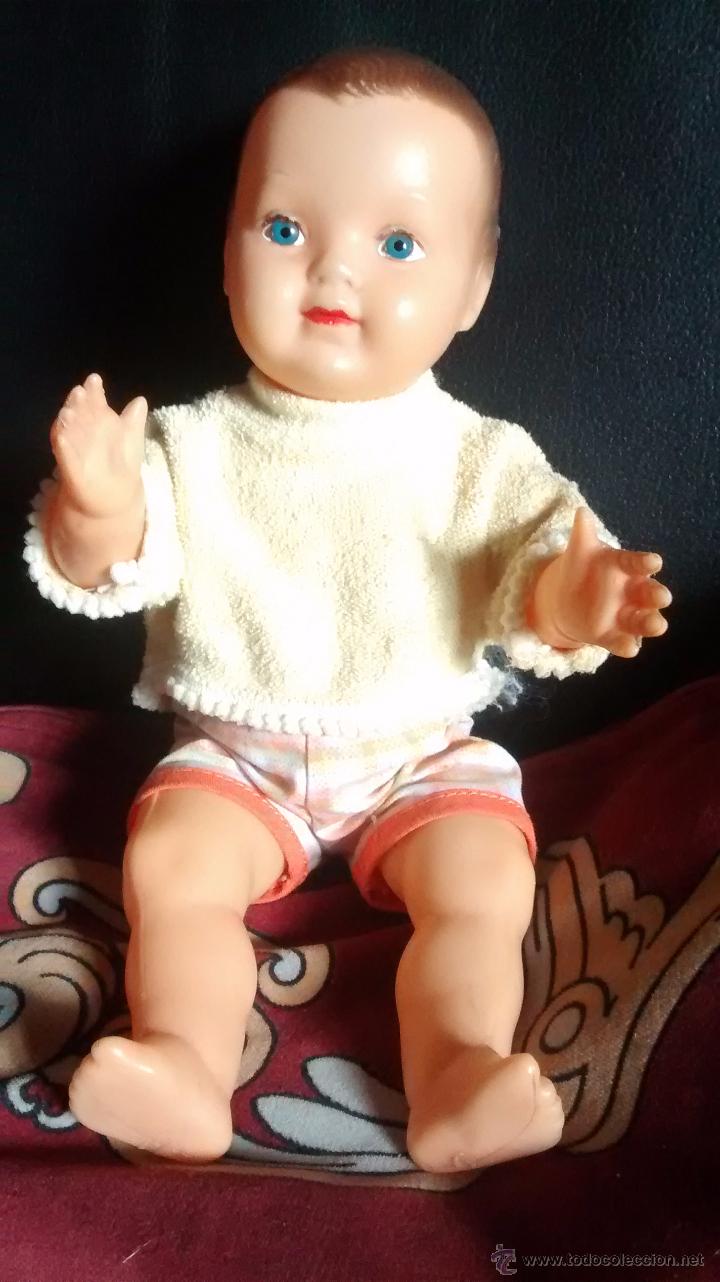 Mu&ntilde;eca espa&ntilde;ola clasica: bonito mu&ntilde;eco de plastico duro - Foto 1