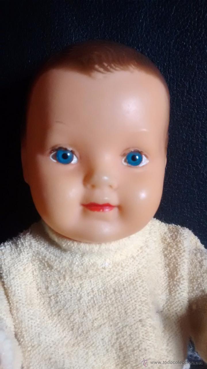 Mu&ntilde;eca espa&ntilde;ola clasica: bonito mu&ntilde;eco de plastico duro - Foto 2