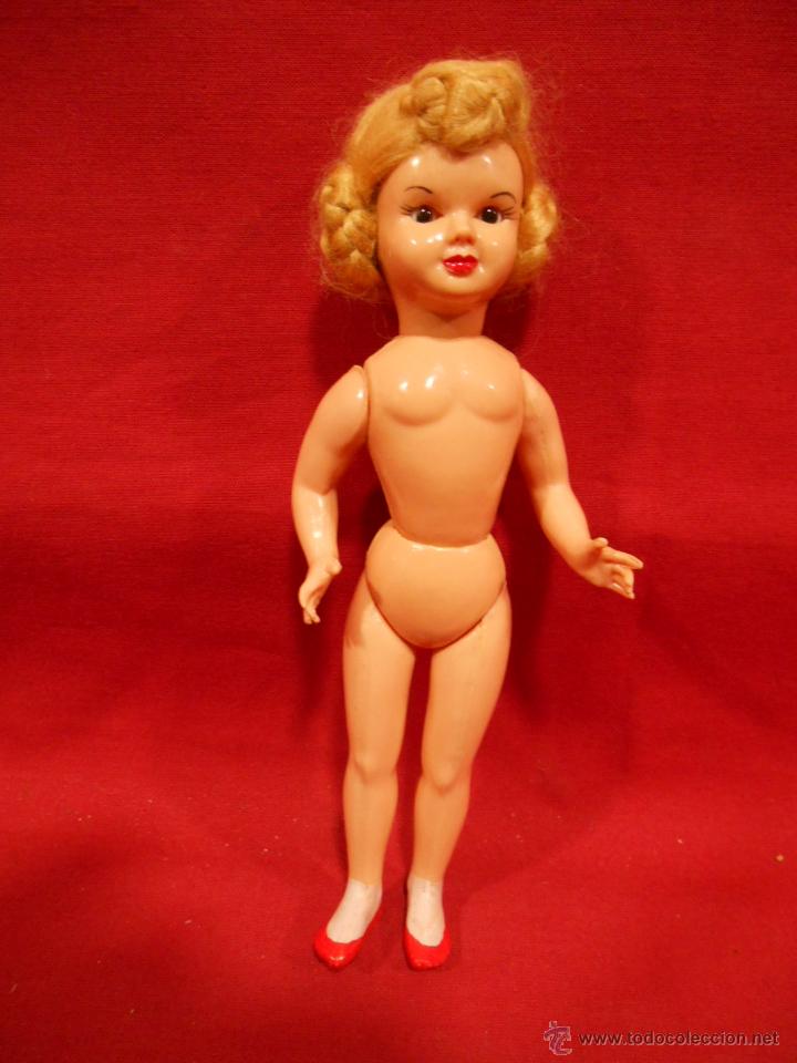 Mu&ntilde;eca espa&ntilde;ola clasica: IMPECABLE MU&Ntilde;ECA ANTIGUA DE CELULOIDE - Foto 1