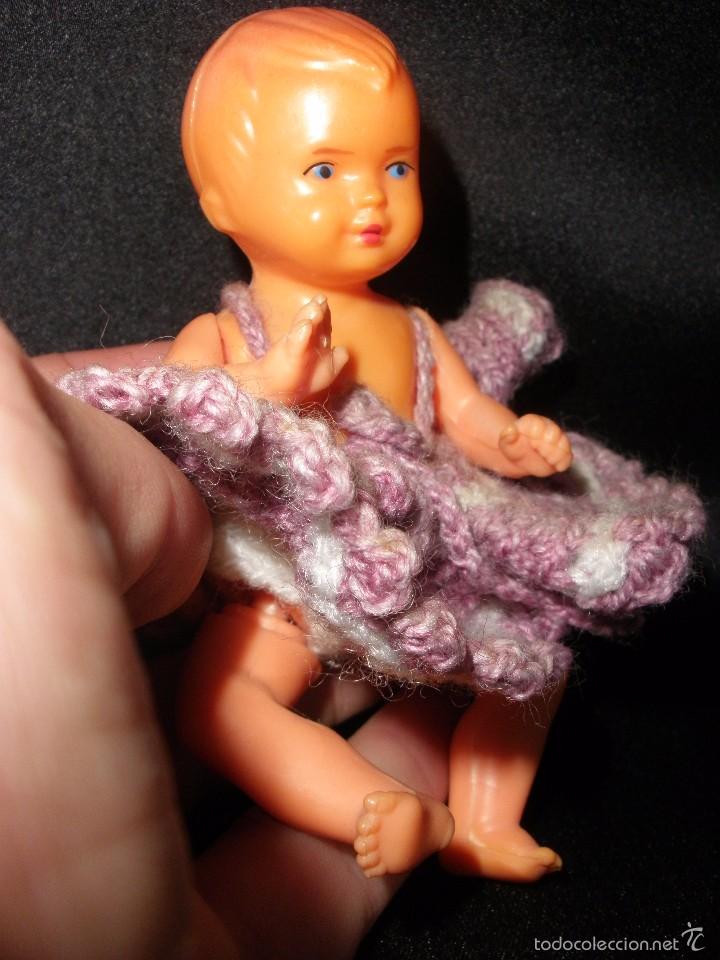 Mu&ntilde;eca espa&ntilde;ola clasica: Mu&ntilde;eca miniatura 10,5 cm - Foto 1
