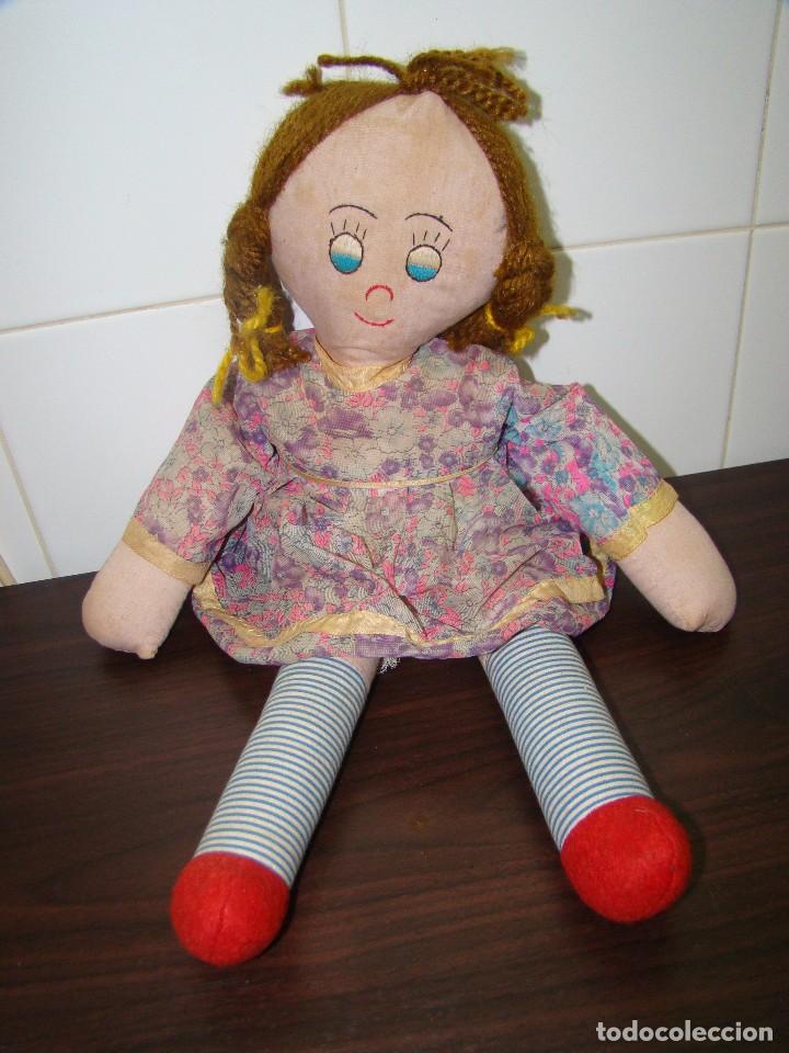 Mu&ntilde;eca espa&ntilde;ola clasica: Antigua mu&ntilde;eca de trapo - Foto 1