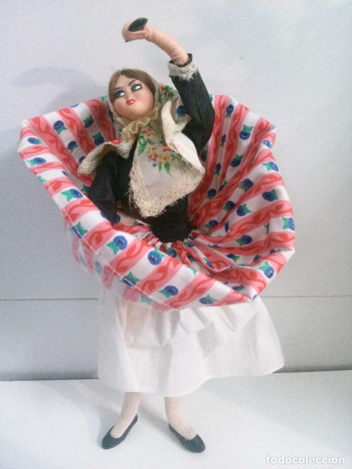 Mu&ntilde;eca espa&ntilde;ola clasica: mu&ntilde;eca de alambre con casta&ntilde;uelas - Foto 5