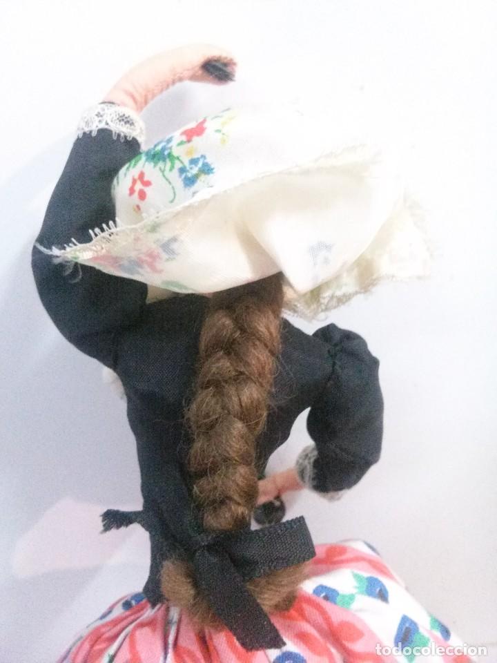 Mu&ntilde;eca espa&ntilde;ola clasica: mu&ntilde;eca de alambre con casta&ntilde;uelas - Foto 12