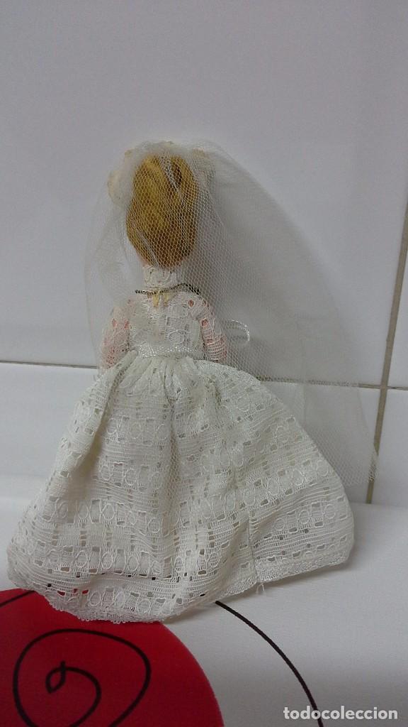 Mu&ntilde;eca espa&ntilde;ola clasica: MU&Ntilde;ECA DE COMUNION DE CELULOIDE A&Ntilde;OS 50-60 - Foto 2