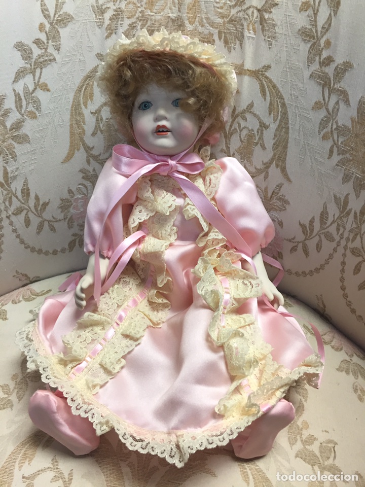 Mu&ntilde;eca espa&ntilde;ola clasica: Mu&ntilde;eca de porcelana y articulada - Foto 1