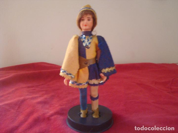 Mu&ntilde;eca espa&ntilde;ola clasica: mu&ntilde;eco de celuloide arlequin posible coleccion - Foto 1