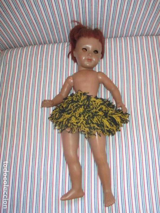 Mu&ntilde;eca espa&ntilde;ola clasica: MU&Ntilde;ECA ANTIGUA NEGRA CELULOIDE - Foto 1