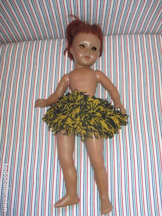 Mu&ntilde;eca espa&ntilde;ola clasica: MU&Ntilde;ECA ANTIGUA NEGRA CELULOIDE - Foto 2