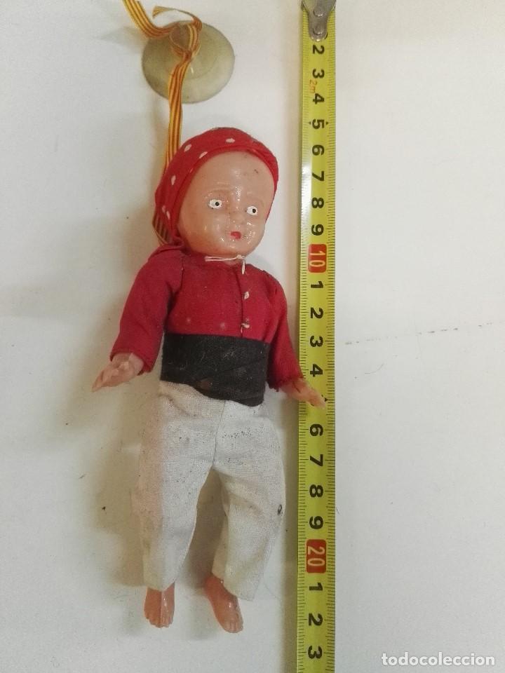 Mu&ntilde;eca espa&ntilde;ola clasica: Mu&ntilde;eco de celuloide o similar de los Castellers del Vendrell - Foto 1