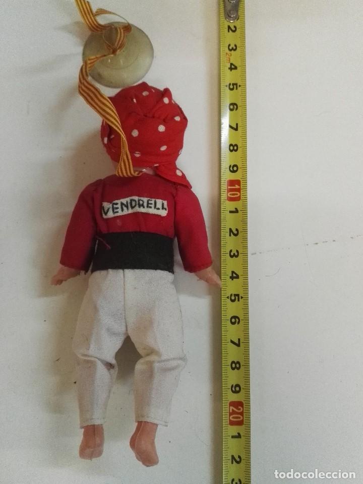 Mu&ntilde;eca espa&ntilde;ola clasica: Mu&ntilde;eco de celuloide o similar de los Castellers del Vendrell - Foto 2