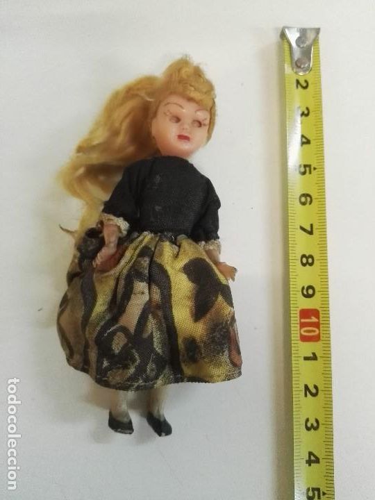 Mu&ntilde;eca espa&ntilde;ola clasica: Mu&ntilde;eca de celuloide antigua. - Foto 1