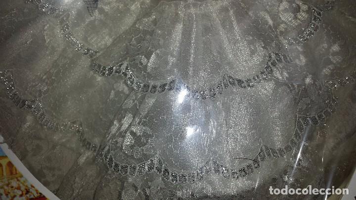 Mu&ntilde;eca espa&ntilde;ola clasica: antigua mu&ntilde;eca gitanilla, en su caja - Foto 3