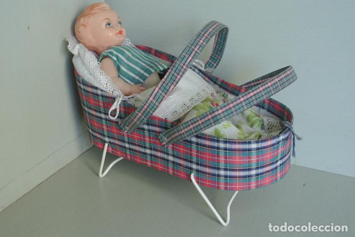 Mu&ntilde;eca espa&ntilde;ola clasica: Mu&ntilde;eca bebe de celuloide, con su canastito. - Foto 8