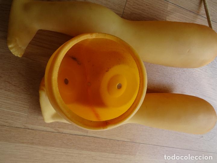 Mu&ntilde;eca espa&ntilde;ola clasica: PARA REPUESTOS - CADERAS Y PIERNAS DE MU&Ntilde;ECA DE CELULOIDE - Foto 4