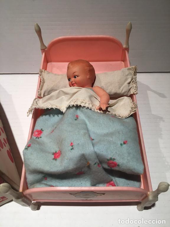 Mu&ntilde;eca espa&ntilde;ola clasica: ANTIGUA MU&Ntilde;ECA, CAMA Y ROPA DE CAMA MARCA PIT - Foto 1