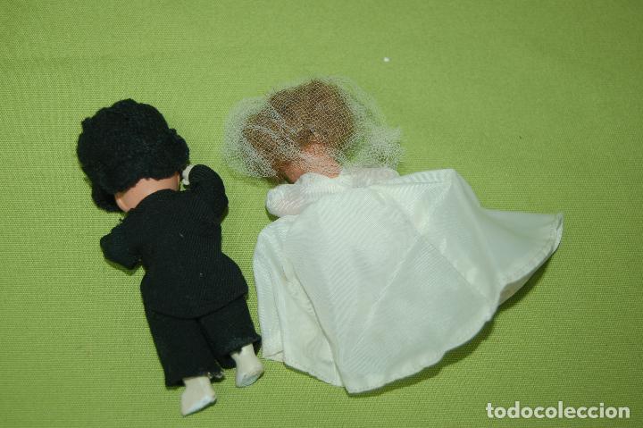 Mu&ntilde;eca espa&ntilde;ola clasica: pareja de novios de denia - Foto 6
