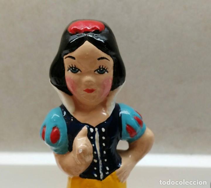 Mu&ntilde;eca espa&ntilde;ola clasica: Blancanieves y 7 enanitos - Foto 2