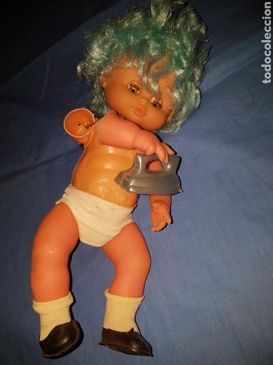 Mu&ntilde;eca espa&ntilde;ola clasica: Antigua mu&ntilde;eca a cuerda que plancha - Foto 1