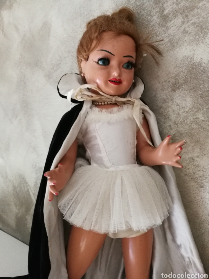 Classic Spanish Dolls: MU&Ntilde;ECA A&Ntilde;OS 40 SISI DE INDUSTRIAS LEB
