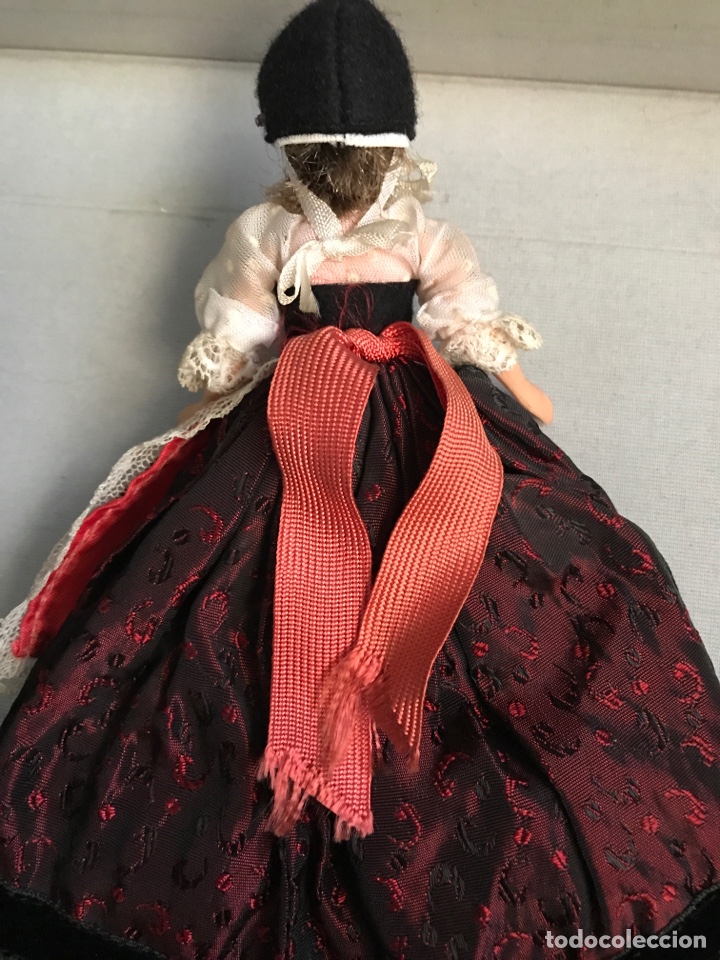 Mu&ntilde;eca espa&ntilde;ola clasica: Mu&ntilde;eca regional de celuloide de 17 cms - Foto 2