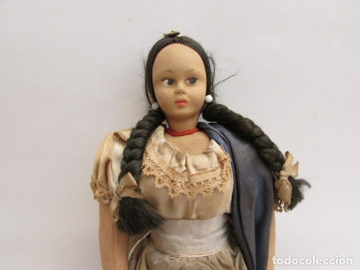 Mu&ntilde;eca espa&ntilde;ola clasica: MU&Ntilde;ECA VESTIDA DE TRAJE REGIONAL - Foto 1