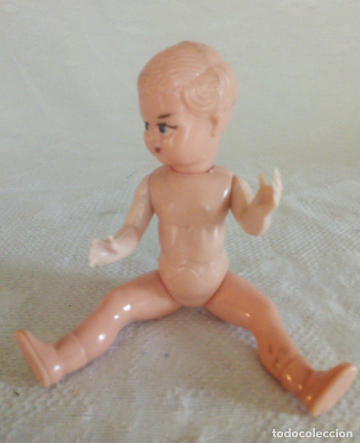 Mu&ntilde;eca espa&ntilde;ola clasica: MU&Ntilde;ECO DE PL&Aacute;STICO A&Ntilde;OS 50/60. - Foto 4