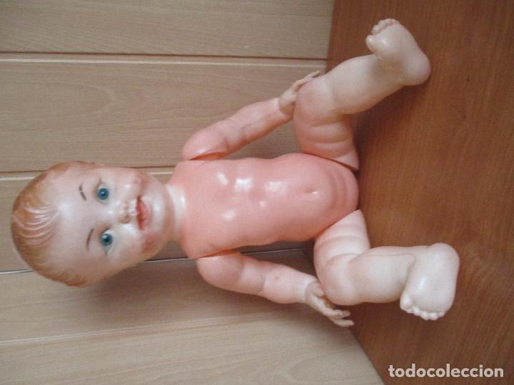 Mu&ntilde;eca espa&ntilde;ola clasica: ANTIGUO MU&Ntilde;ECO EN PLASTICO - Foto 1