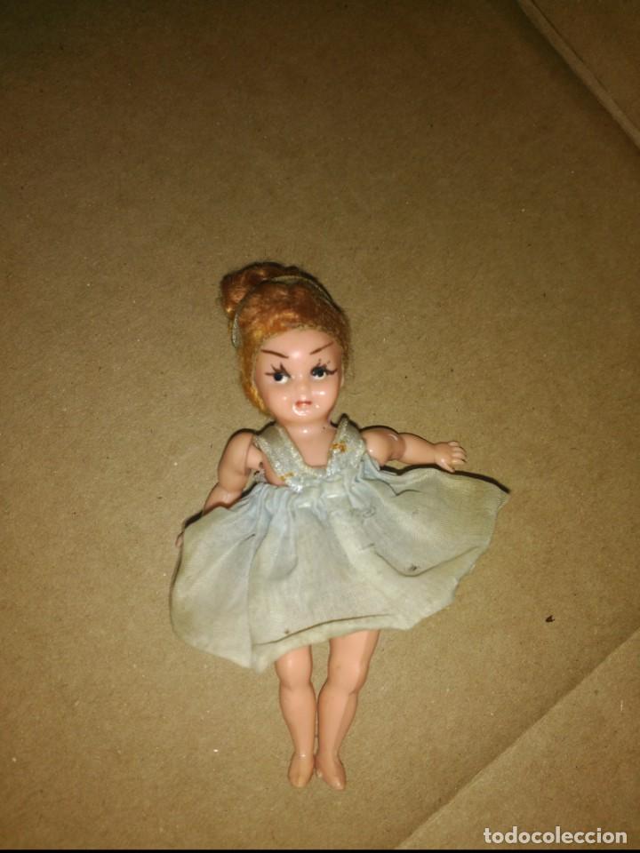 Mu&ntilde;eca espa&ntilde;ola clasica: Mu&ntilde;eca de pl&aacute;stico 9 cm. - Foto 1