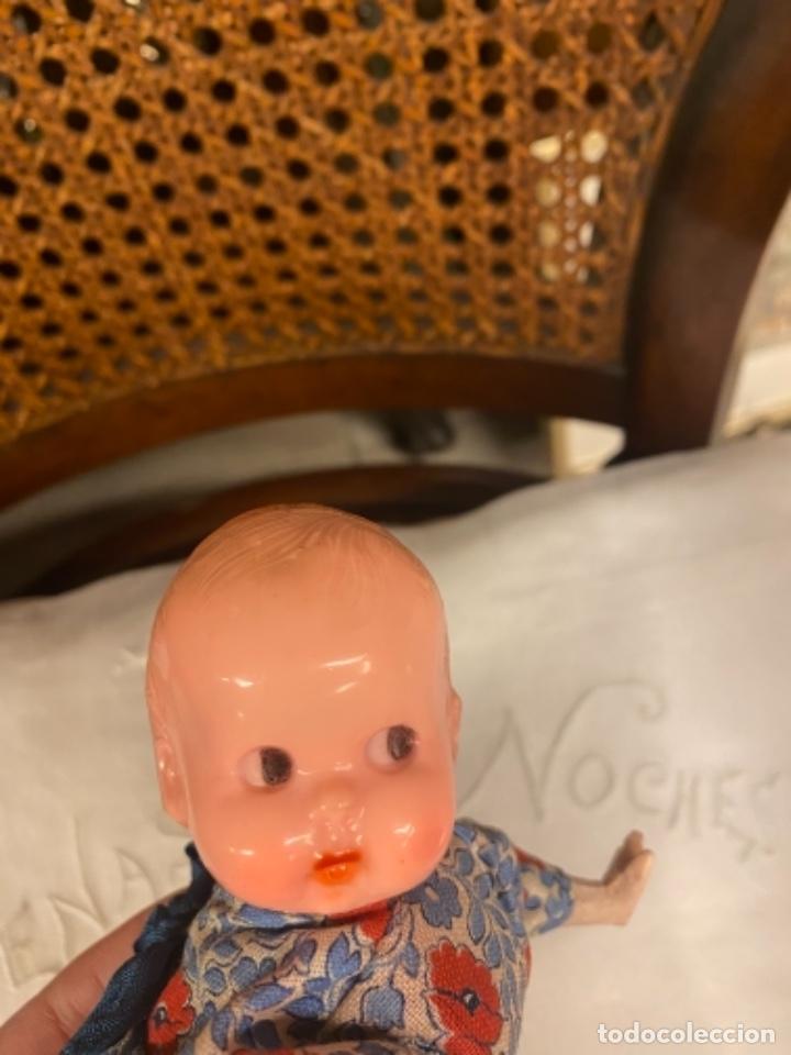 Mu&ntilde;eca espa&ntilde;ola clasica: Precioso beb&eacute; gateador celuloide - Foto 3