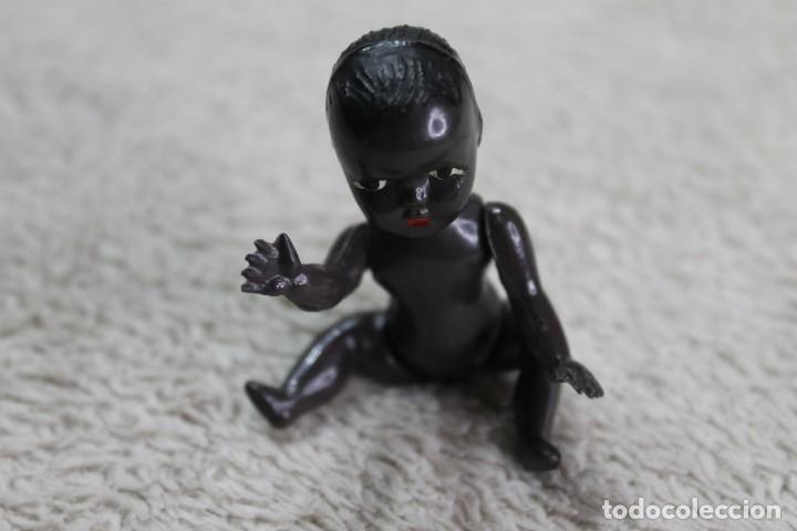 Mu&ntilde;eca espa&ntilde;ola clasica: ANTIGUO MU&Ntilde;ECO NEGRO MINIATURA CELULOIDE - Foto 11