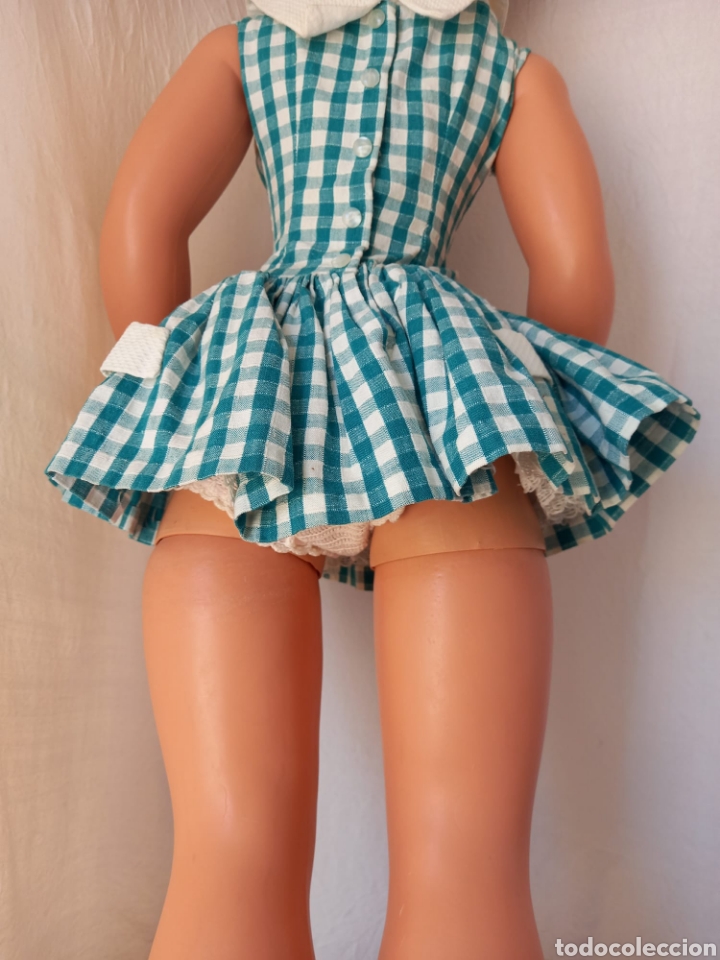 Mu&ntilde;eca espa&ntilde;ola clasica: Mu&ntilde;eca Guendolina de Famosa. - Foto 9