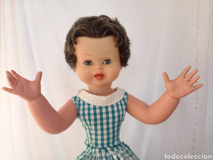 Mu&ntilde;eca espa&ntilde;ola clasica: Mu&ntilde;eca Guendolina de Famosa. - Foto 1