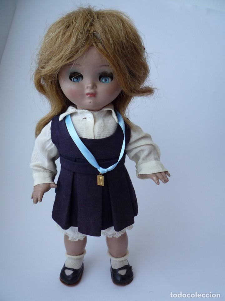 Mu&ntilde;eca espa&ntilde;ola clasica: Linda Pirula Colegiala - Foto 1