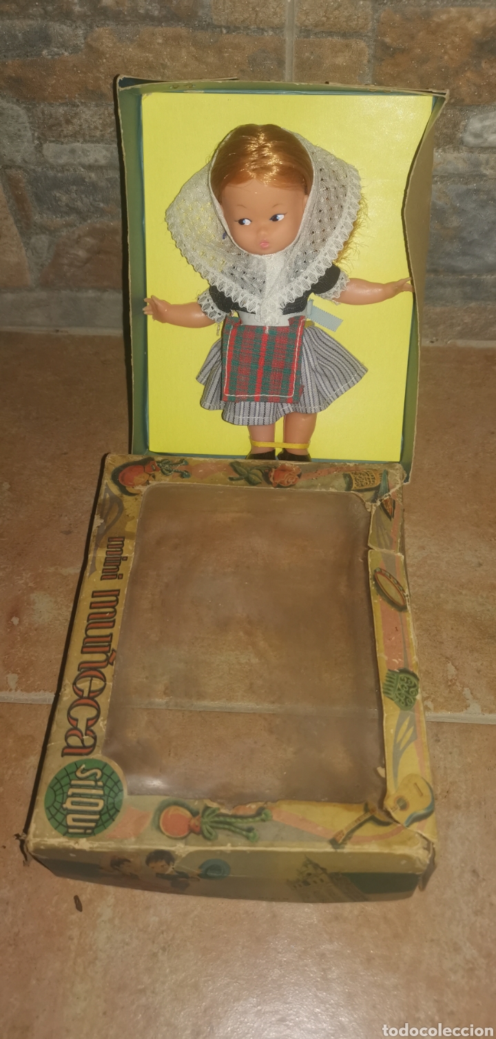 Mu&ntilde;eca espa&ntilde;ola clasica: Mu&ntilde;eca silqui, traje regional - Foto 1