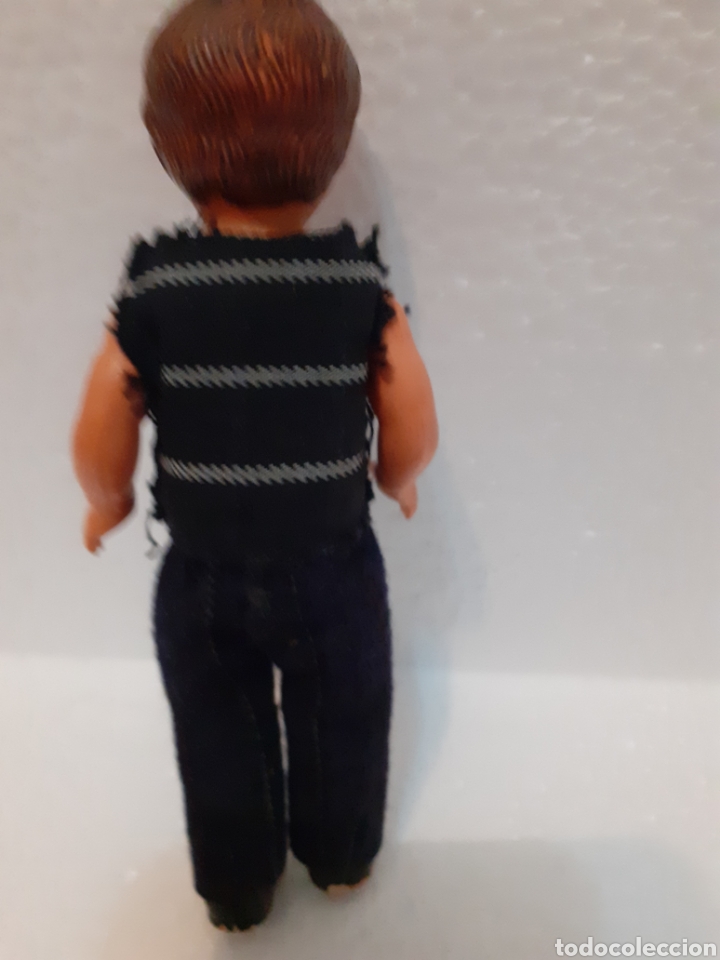 Mu&ntilde;eca espa&ntilde;ola clasica: Mu&ntilde;eco celuloide antiguo mide 13 cms - Foto 3