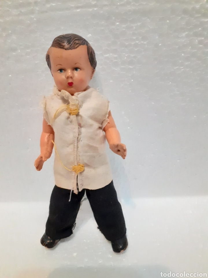 Mu&ntilde;eca espa&ntilde;ola clasica: Mu&ntilde;eco de celuloide antiguo mide 13 cm - Foto 1
