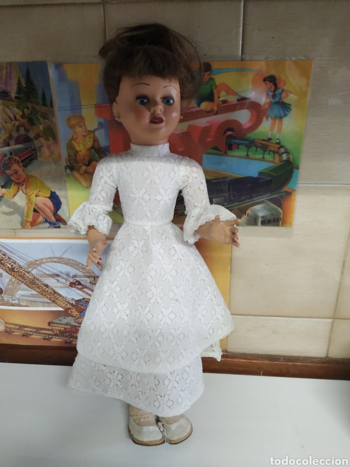 Mu&ntilde;eca espa&ntilde;ola clasica: Mu&ntilde;eca celuloide Dina de Famosa - Foto 1