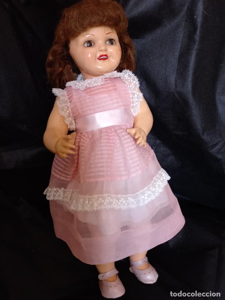 Mu&ntilde;eca espa&ntilde;ola clasica: Mu&ntilde;eca Chelito andadora - Foto 2