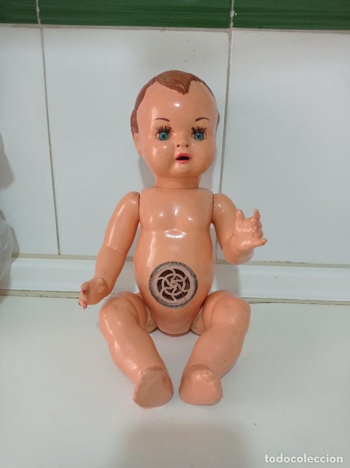 Mu&ntilde;eca espa&ntilde;ola clasica: Antiguo mu&ntilde;eco de celuloide, repintado yo creo - Foto 1